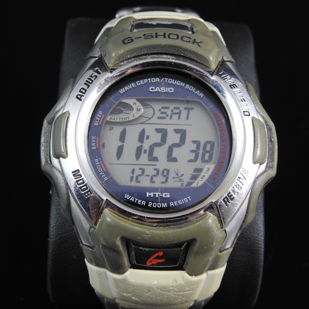 Casio G Shock MTG-900  Wave Ceptor Tough Solar - Picture 2 of 8
